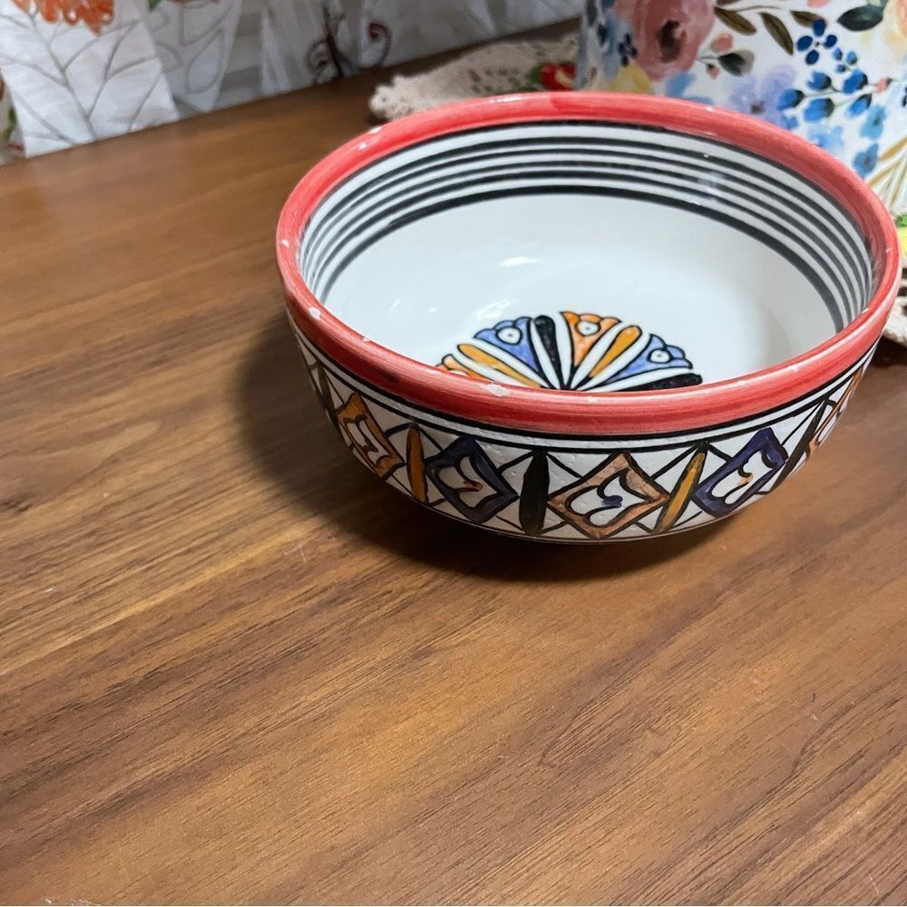 Handmade Ceramic Bowl - Picture 2 of 5